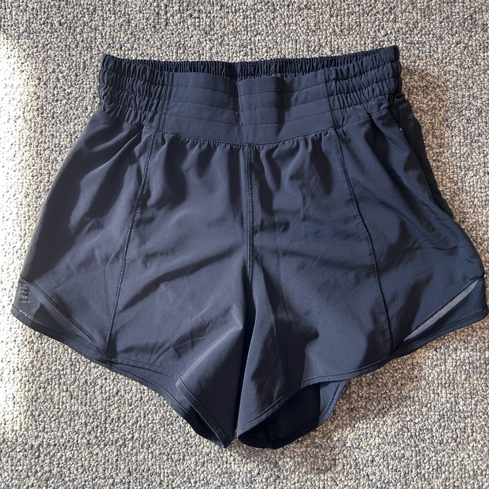 LULULEMON Hotty Hot Shorts